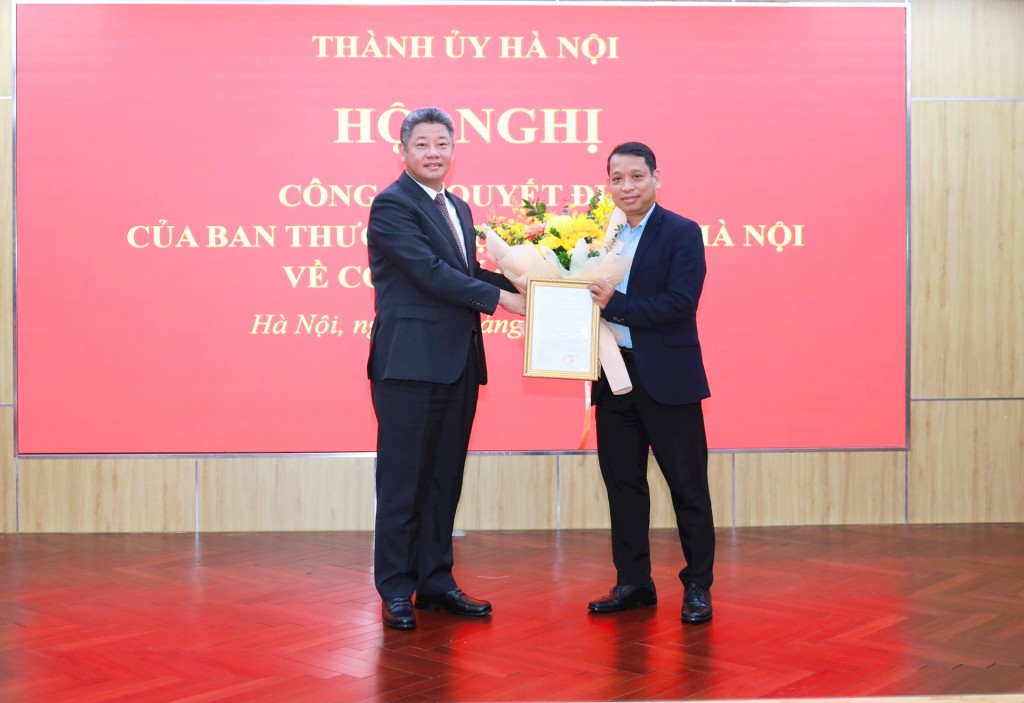 Trao quyết định cán bộ tại Tổng công ty Du lịch Hà Nội