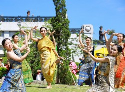 Miền đất thánh Tây Ninh vào mùa hành hương với loạt lễ hội lớn tại núi Bà Đen và Toà Thánh