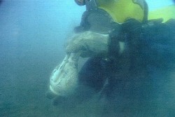 Phát hiện đồ vật nghi là cổ vật tại khu vực ven biển Hội An