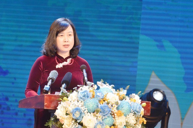Bộ trưởng Bộ Y tế Đào Hồng Lan phát biểu tại buổi lễ Tôn vinh Thầy thuốc Việt Nam và trao giải cuộc thi Sự hy sinh thầm lặng lần thứ VI.