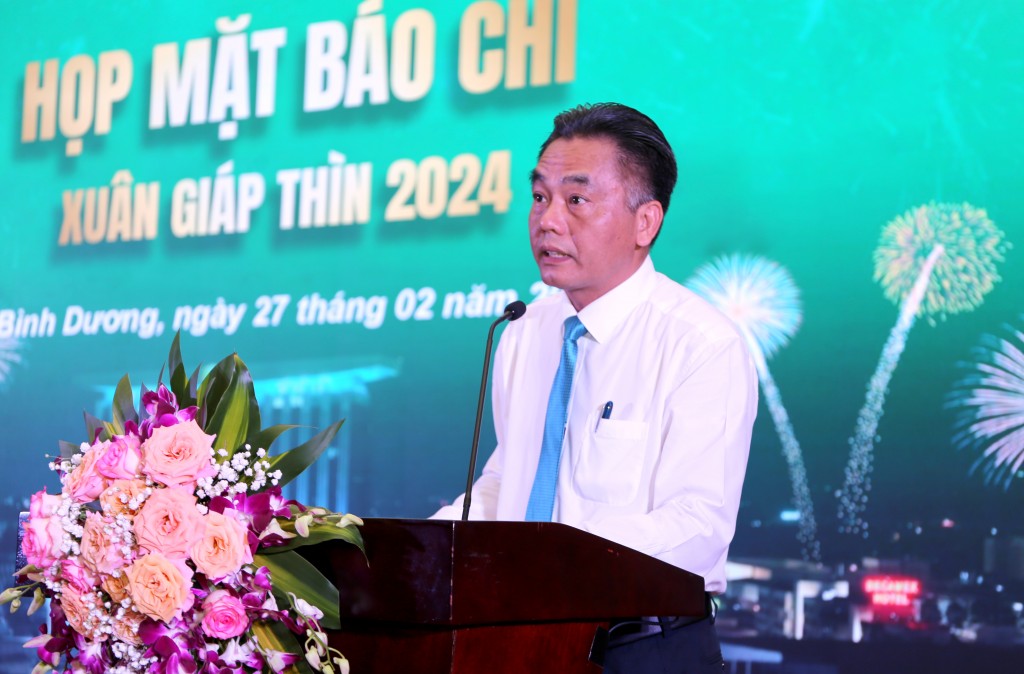 Ông Nguyễn Lộc Hà, Phó chủ tịch UBND tỉnh Bình Dương phát biểu tại buổi họp mặt