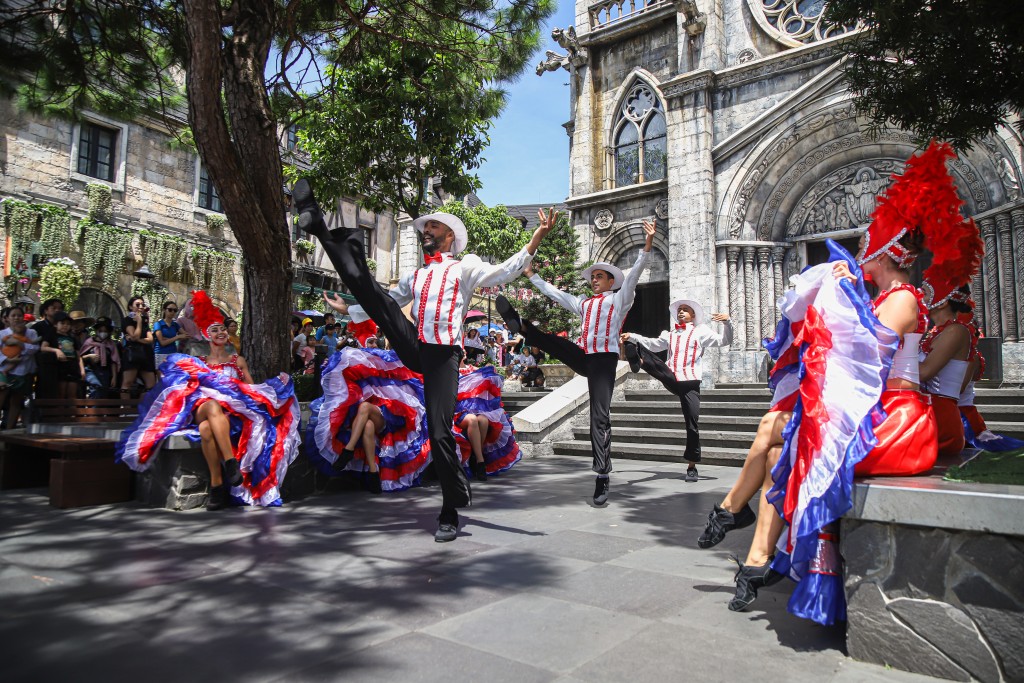 Người dân Quảng Nam, Đà Nẵng được trải nghiệm Sun World Ba Na Hills với giá siêu ưu đãi