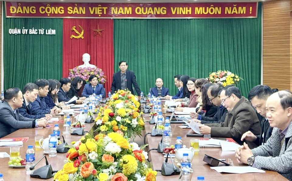 Phó Trưởng ban Thường trực Ban Tuyên giáo Thành ủy Hà Nội Phạm Thanh Học phát biểu chỉ đạo tại hội nghị