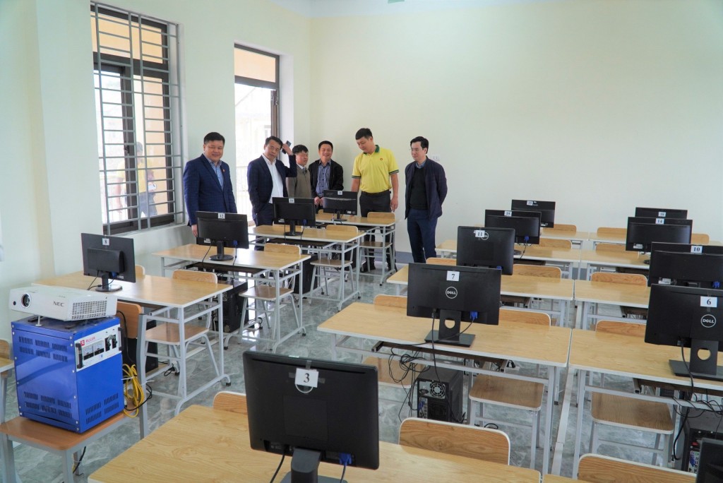 Phân bón Cà Mau tài trợ xây mới phòng học tại Hà Tĩnh