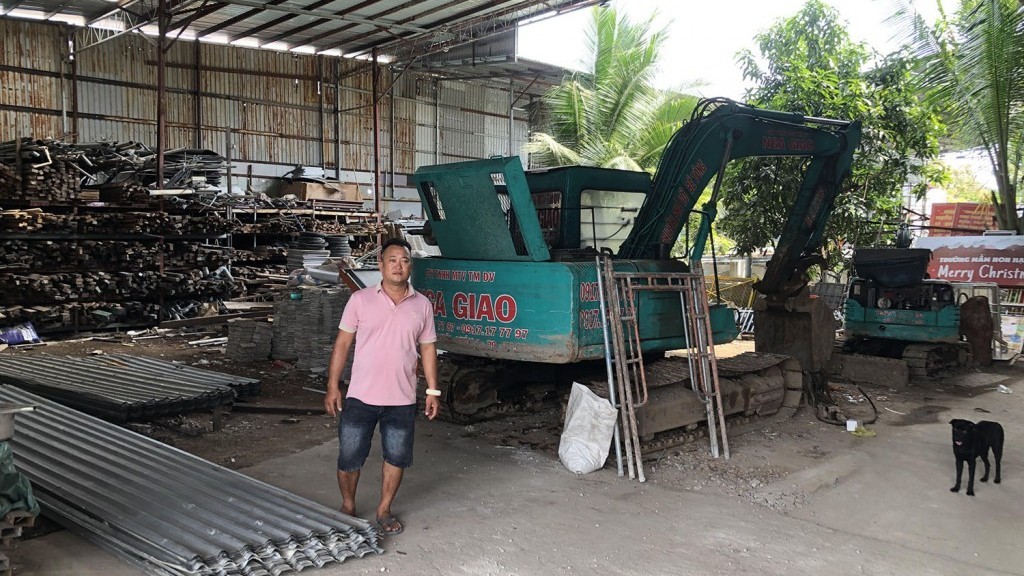 Thêm cháu ở nước ngoài tham gia kiện tranh chấp đất mộ