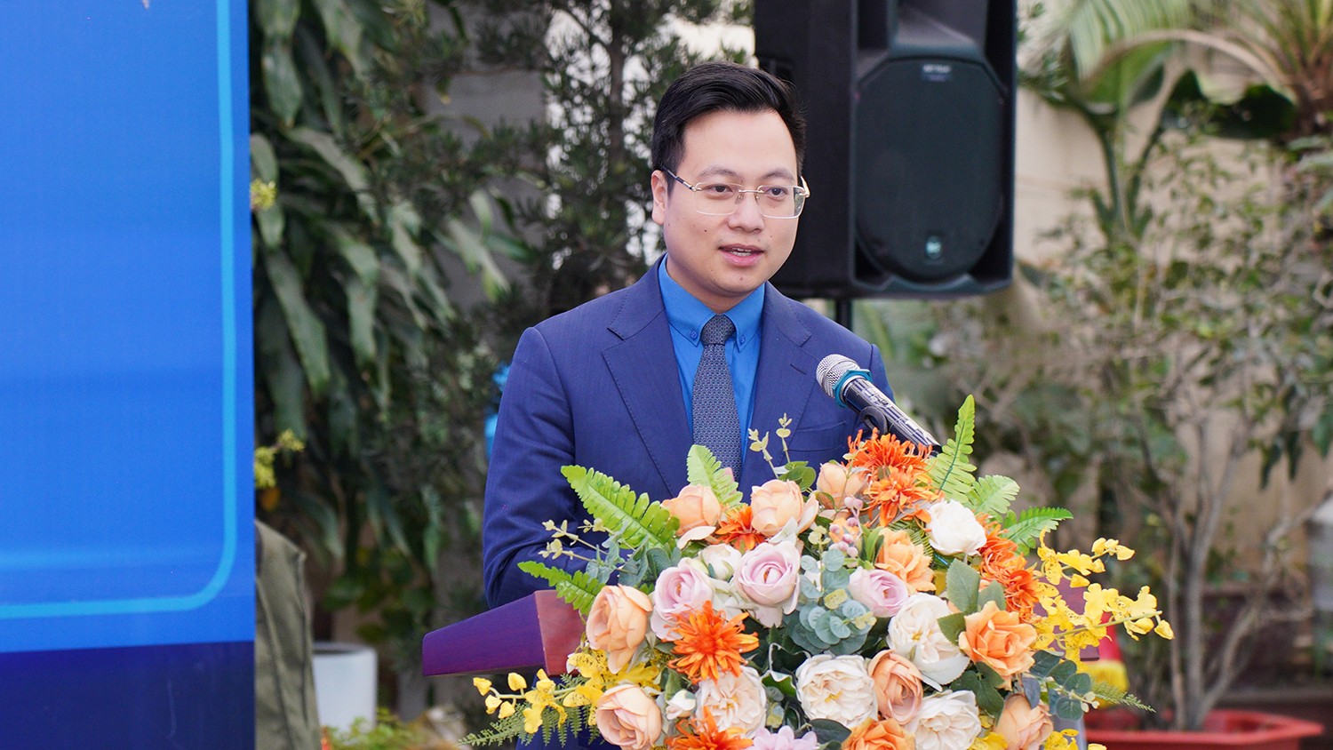 Đồng chí Trần Quang Hưng - Phó Bí thư Thành đoàn Hà Nội đánh giá cao những kết quả của Quận đoàn Đống Đa trong năm qua và kỳ vọng trong năm 2024, đặc biệt là Tháng thanh niên, tuổi trẻ quận sẽ có nhiều chương trình hành động thiết thực hướng tới cộng đồng