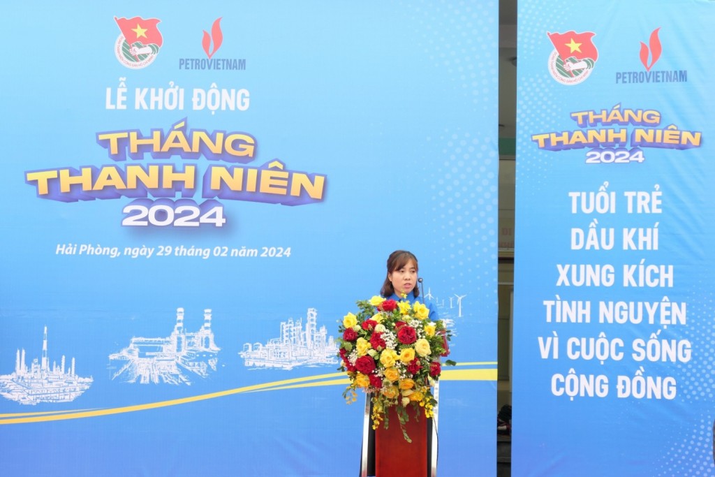 nguyện vì cuộc sống cộng đồng”. Tháng Thanh niên 2024: “Tuổi trẻ dầu khí xung kích tình nguyện vì cuộc sống cộng đồng” Đồng chí Lê Mạnh Hùng - Ủy viên BTV Đảng ủy Khối DNTW, Bí thư Đảng ủy, Chủ tịch HĐTV Petrovietnam trao cờ lệnh cho Tuổi trẻ dầu khí Tham