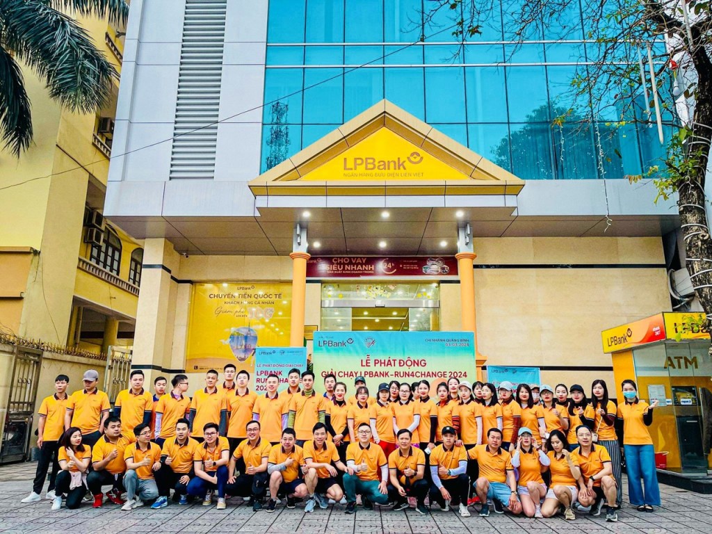 Tại CN Yên Bái, các runner cũng sẵn sàng cho hành trình chinh phục cung đường chạy.