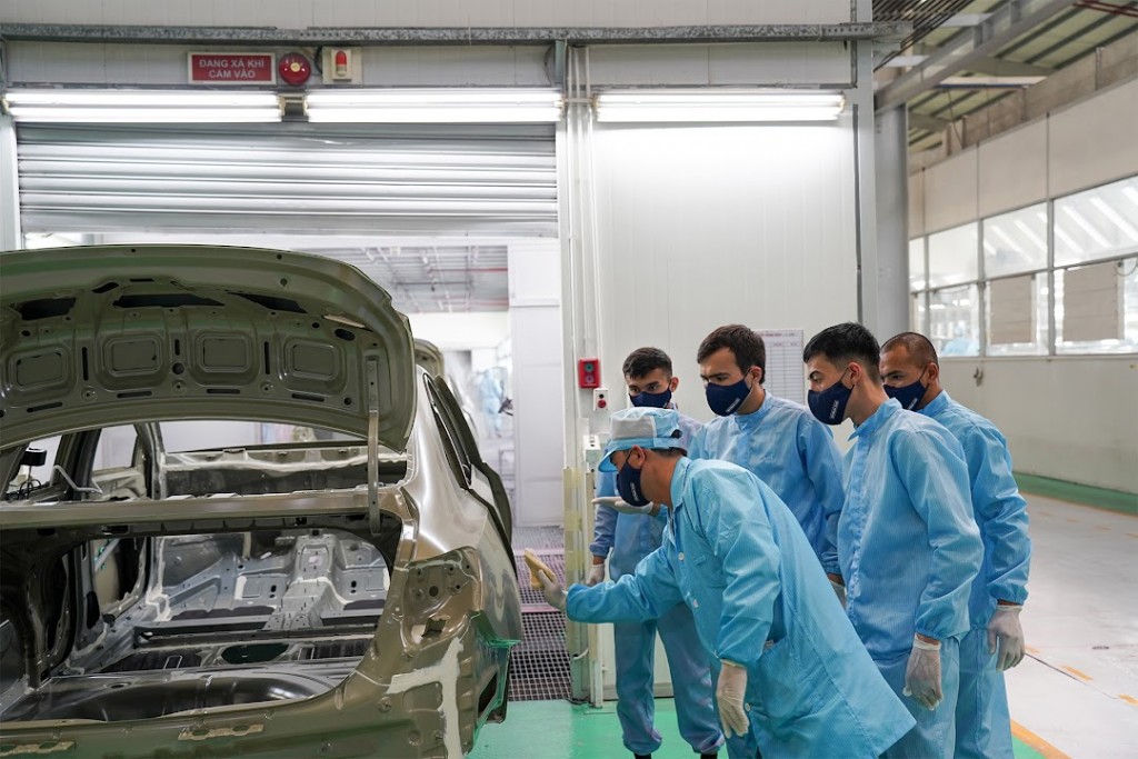 THACO Kia đào tạo quy trình công nghệ sản xuất xe cho công ty ADM