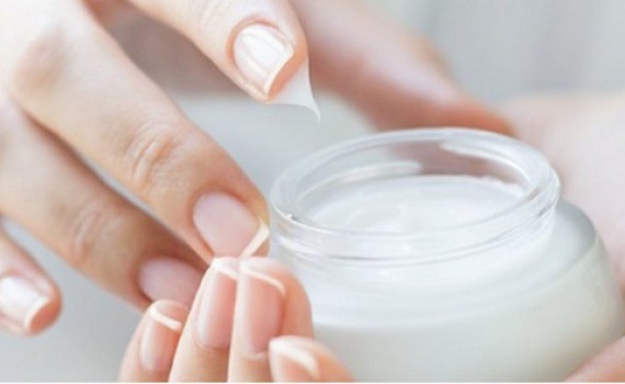 Đình chỉ lưu hành, thu hồi lô sản phẩm E-Cosmetic Face wash gel và Peeling acne serum - Tin tức sự kiện - Cổng thông tin điện tử Sở y tế Hà Nội