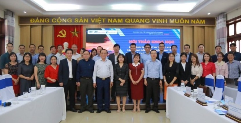 Hội thảo khoa học với chủ đề “Bối cảnh quốc tế và trong nước tác động đến phát triển kinh tế số; cơ hội và thách thức đối với Việt Nam” tổ chức tại Đà Nẵng
