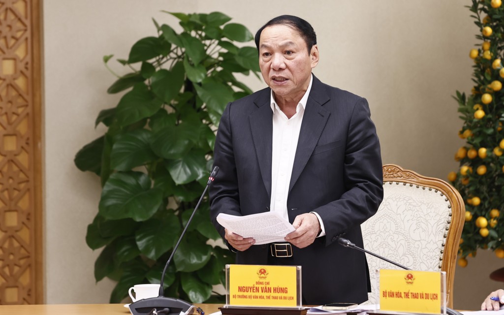 Bộ trưởng Bộ VHTT&DL Nguyễn Văn Hùng