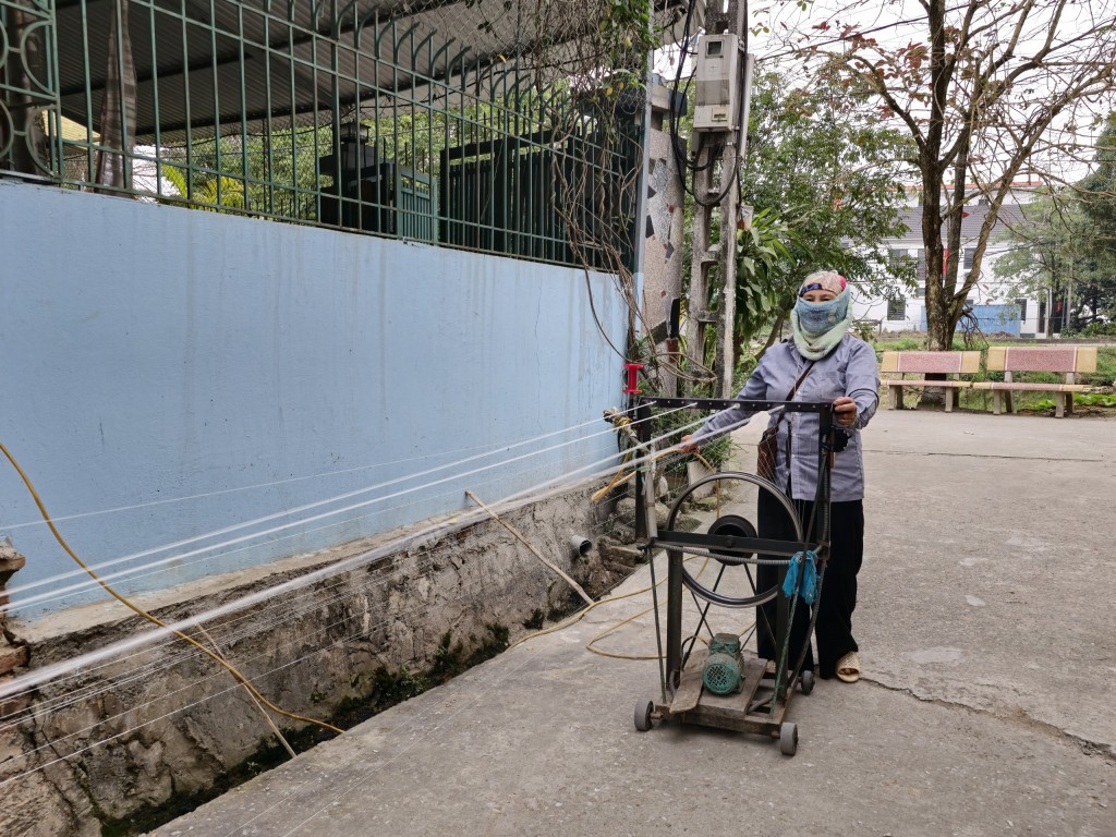 Bảo tồn nghề dệt lưới chã làng Văn Lãng