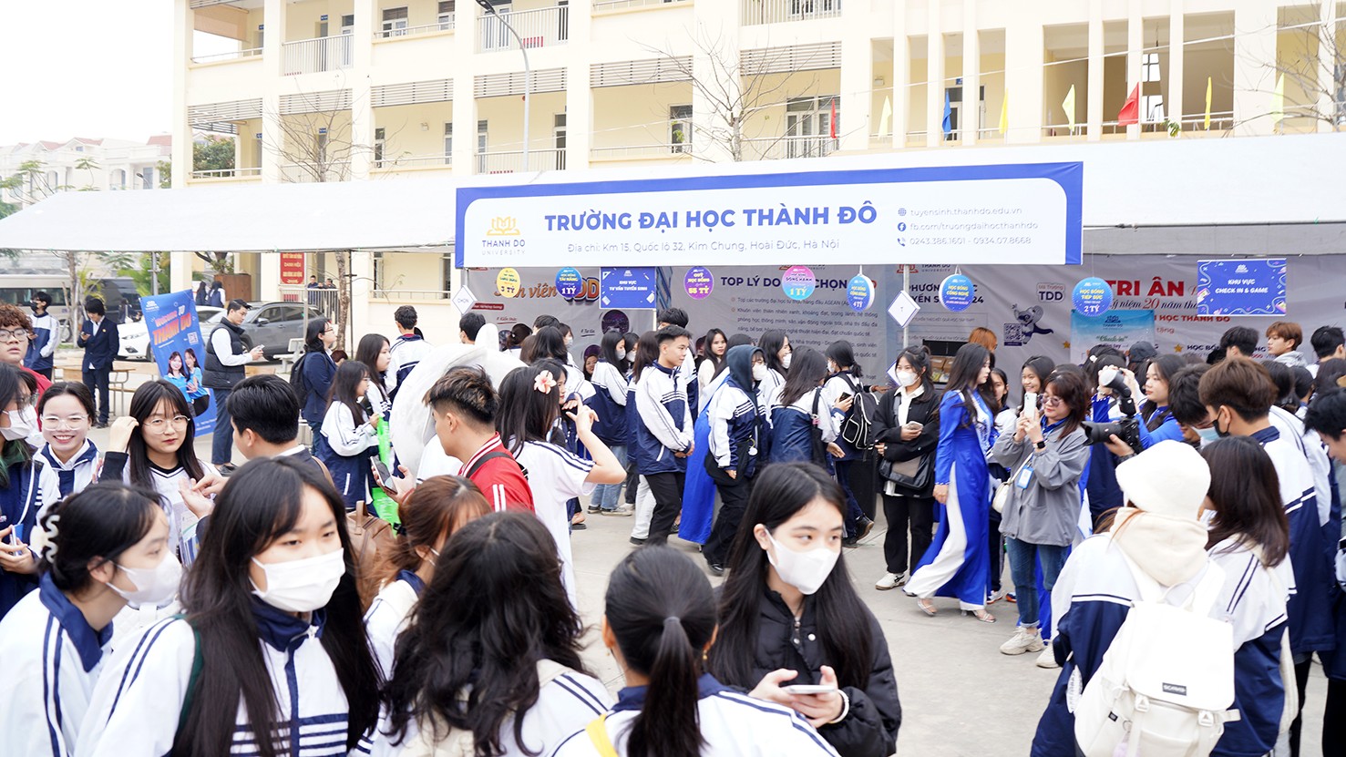 Ngày hội tư vấn tuyển sinh hướng nghiệp năm 2024 thu hút sự tham gia của các trường đại học, cao đẳng trên địa bàn thành phố Ngày hội tư vấn tuyển sinh hướng nghiệp năm 2024 thu hút sự tham gia của các trường đại học, cao đẳng trên địa bàn thành phố