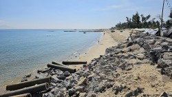Dự án kè bảo vệ bờ biển Hội An đang chậm do vướng mắc