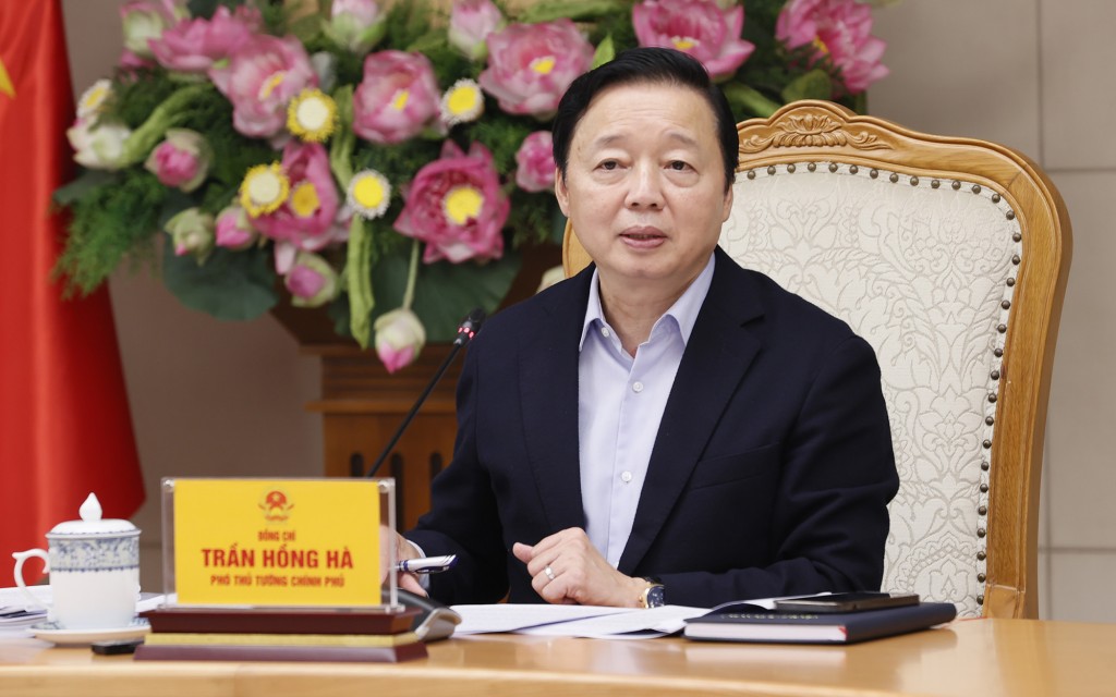 Phó Thủ tướng Trần Hồng Hà đánh giá cao tinh thần tích cực, chủ động của Bộ GTVT trong xây dựng quy hoạch, điều chỉnh quy hoạch tổng thể hệ thống cảng biển - Ảnh: VGP/MK