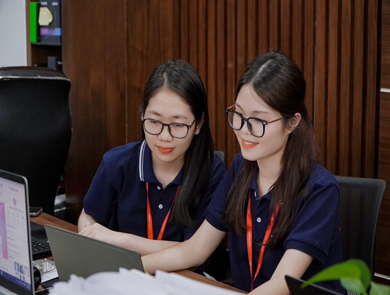 Đội ngũ chủ nhiệm lớp tại SunUni Academy không chỉ có kiến thức chuyên sâu mà còn có kỹ năng truyền tải tốt và giàu kinh nghiệm.