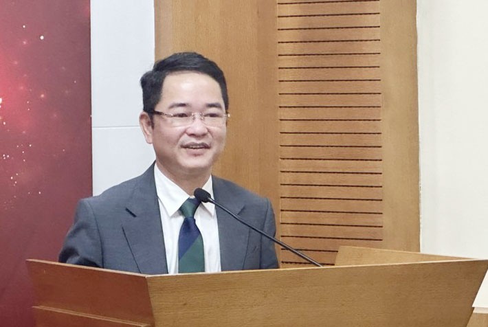 Tiến sĩ Vũ Hoài Nam - Tổng biên tập Báo Pháp luật Việt Nam phát biểu tại chương trình.