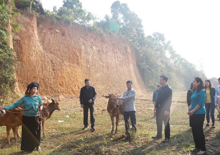 Tăng cường gắn bó xây dựng khối đại đoàn kết toàn dân tộc
