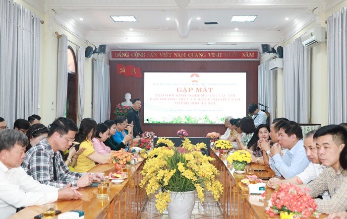 Tăng cường gắn bó xây dựng khối đại đoàn kết toàn dân tộc
