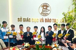 8 học sinh Hà Nội thi khoa học kỹ thuật cấp quốc gia