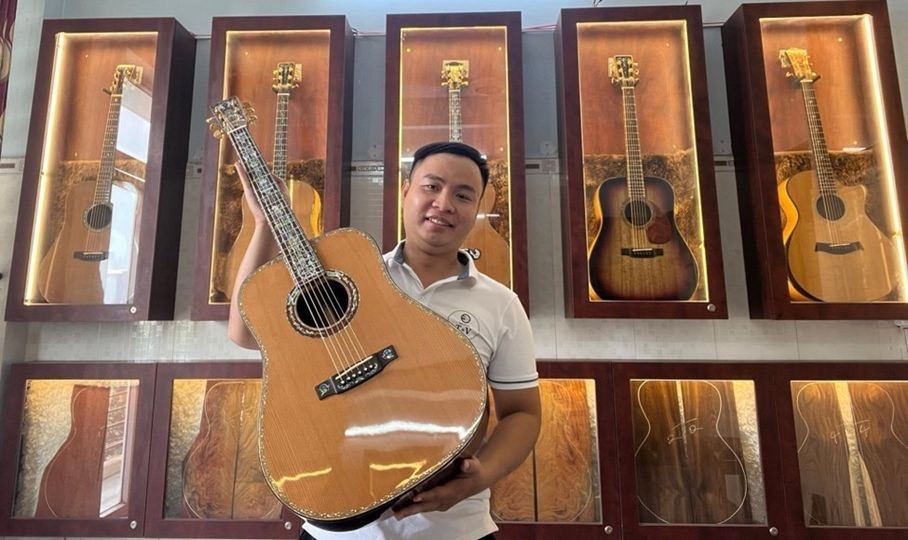 CEO Trần Quang Vũ – Người sáng lập và phát triển thương hiệu Guitar Custom Việt Nam