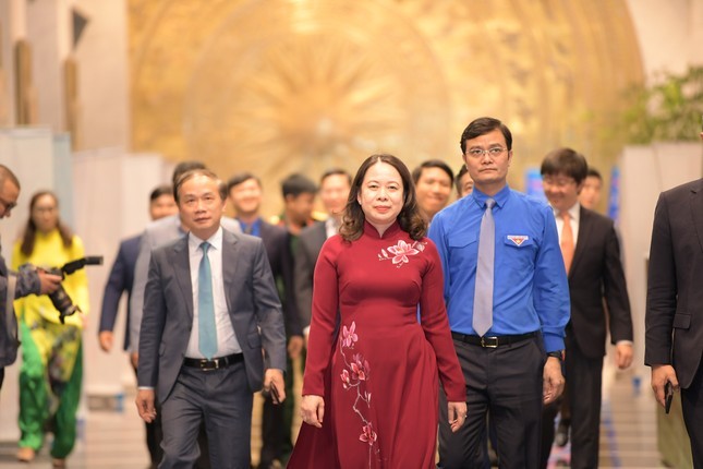 Võ Thị Ánh Xuân, Ủy viên Ban Chấp hành Trung ương Đảng, Quyền Chủ tịch nước Cộng hòa xã hội chủ nghĩa Việt Nam