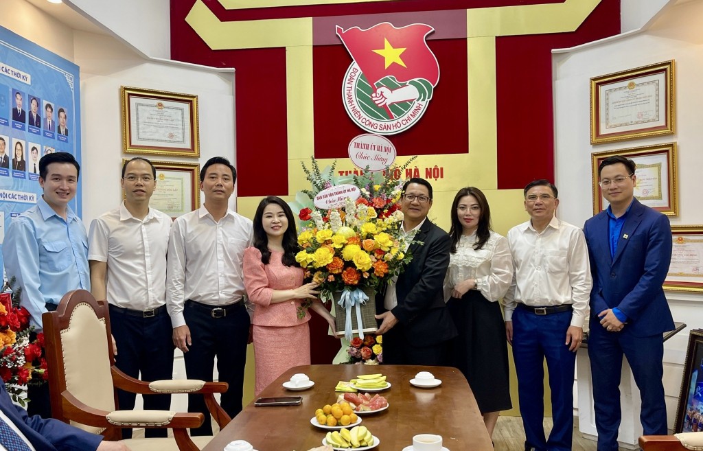 Phó Bí thư Thành ủy Hà Nội chúc mừng Đoàn Thanh niên Thủ đô