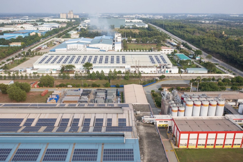 tạo ra việc làm cho khoảng 150.000 lao động. tạo ra việc làm cho khoảng 150.000 lao động.