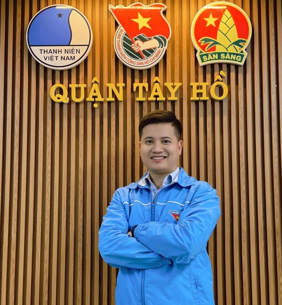Anh Đinh Ngọc Thanh, Phó Bí thư phụ trách Quận đoàn Tây Hồ
