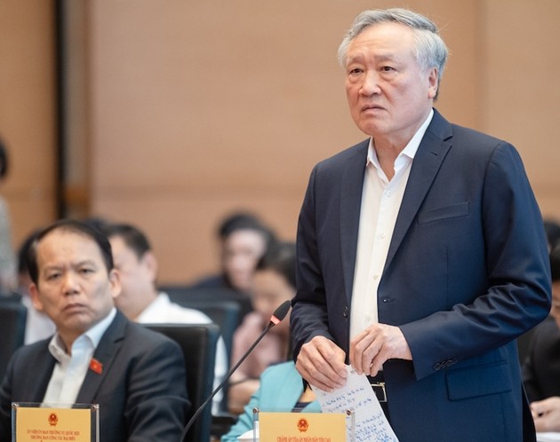 Đổi mới tổ chức toà án: Tránh 