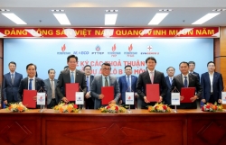PV GAS ký kết các thoả thuận triển khai chuỗi dự án khí điện Lô B - Ô Môn