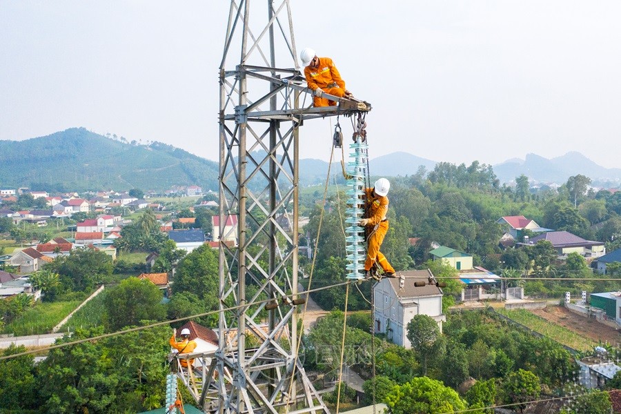 EVN cung cấp điện an toàn, ổn định phục vụ phát triển KT-XH