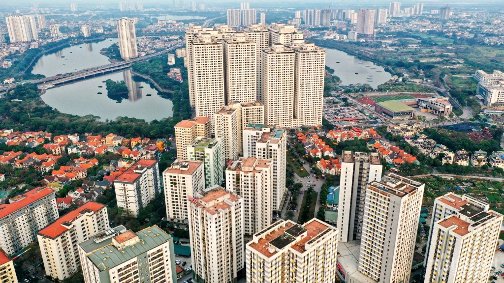 Theo nhiều nhận định, giá chung cư ở Hà Nội vẫn còn tăng, nhưng sẽ dừng lại ở ngưỡng phù hợp với khả năng chi trả của người mua. Ảnh: Hoàng Hà