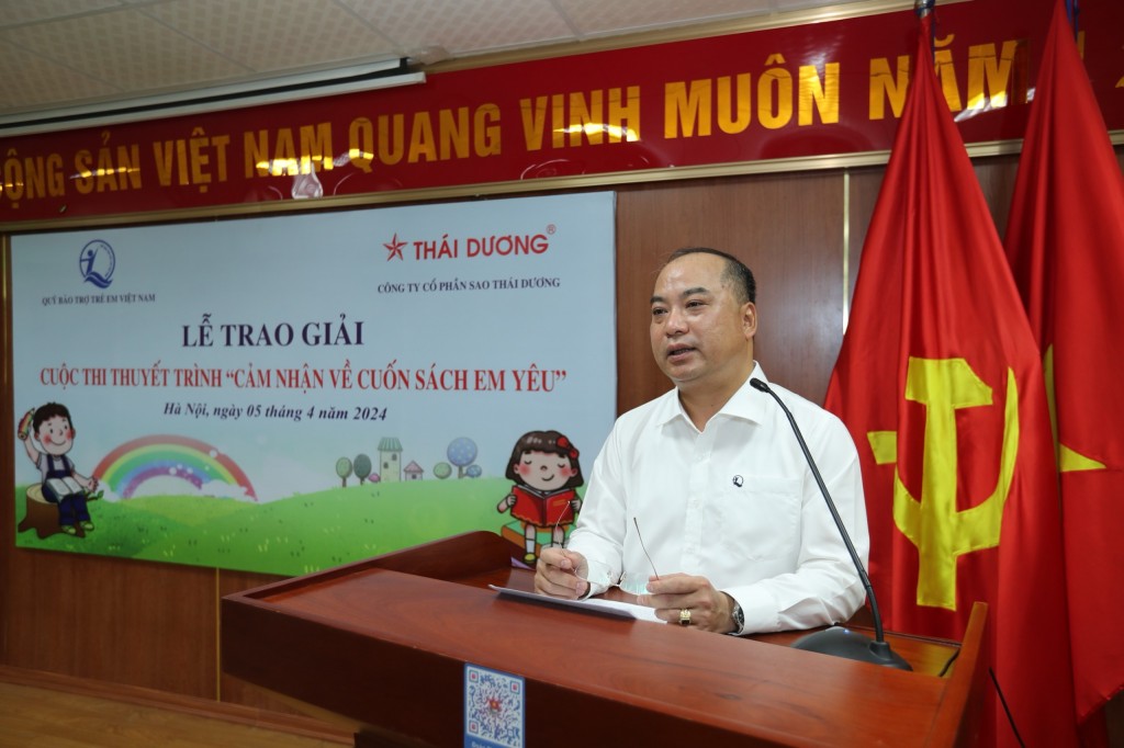 Ông Đinh Tiến Hải -  Giám đốc Quỹ BTTEVN phát biểu tại lễ trao giai cuộc thi 
