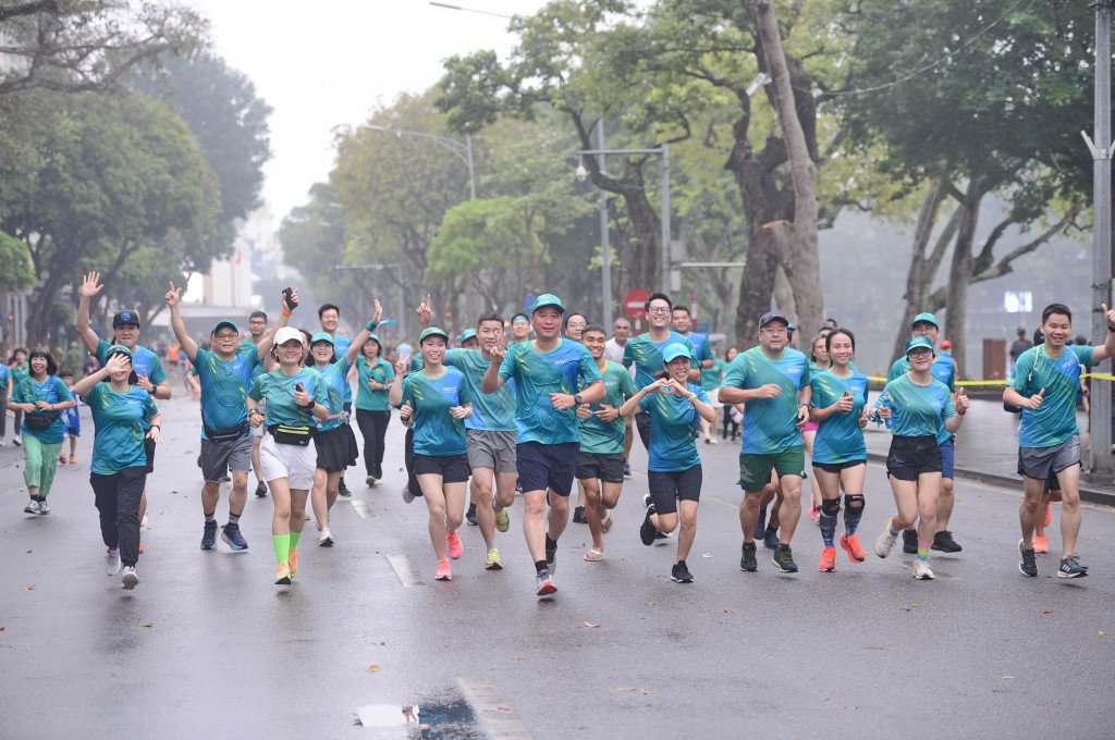Đến sáng 7/4/2024, đã có khoảng 27.000 vận động viên tham gia Giải chạy BIDVRUN 2024