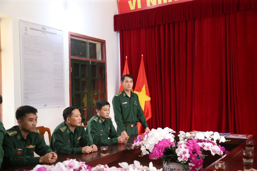 Dâng hương tưởng nhớ Anh hùng liệt sĩ hy sinh trên chiến trường Điện Biên Phủ