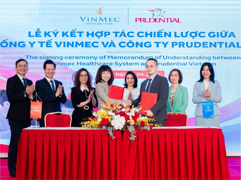 Prudential và Vinmec ký kết hợp tác chiến lược