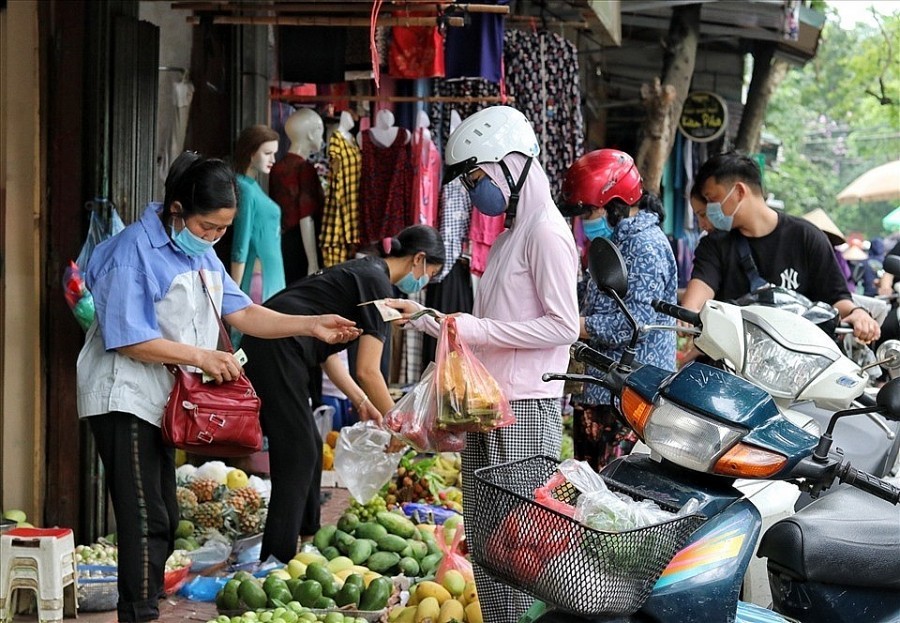 Thành phố Hà Nội sẽ đầu tư cải tạo hệ thống chợ đáp ứng được các tiêu chuẩn, thuận lợi cho hộ kinh doanh và người dân (Ảnh minh họa)