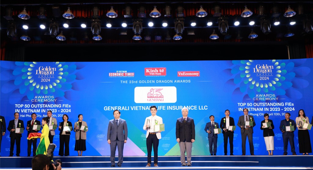 Generali Việt Nam được vinh danh “Công ty bảo hiểm dẫn đầu về đổi mới sáng tạo và trải nghiệm khách hàng hàng đầu Việt Nam” trong hệ thống giải thưởng Rồng Vàng lần thứ 23, công bố tại Diễn đàn Nhịp cầu Phát triển Việt Nam (Vietnam Connect Forum) 2024