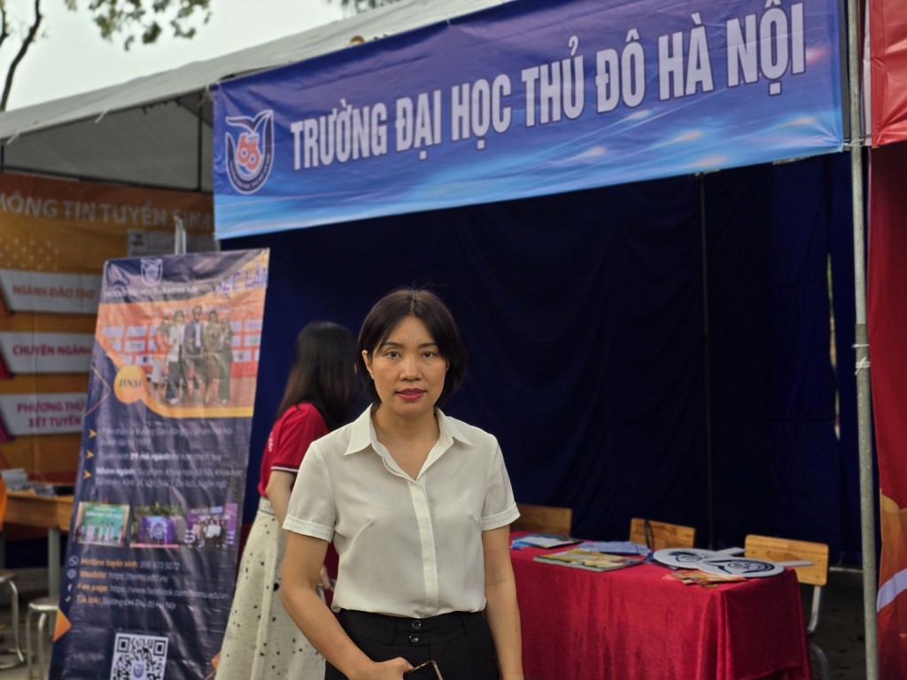 TS. Hoàng Thị Mai, Trưởng khoa Khoa học Tự nhiên và Công nghệ