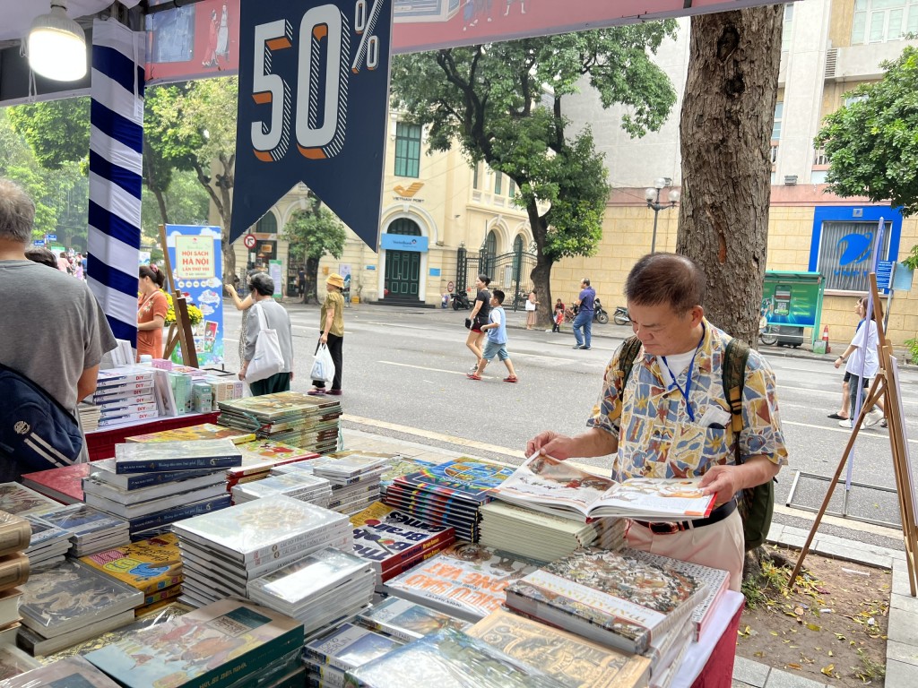Ngày Sách và văn hóa đọc Việt Nam