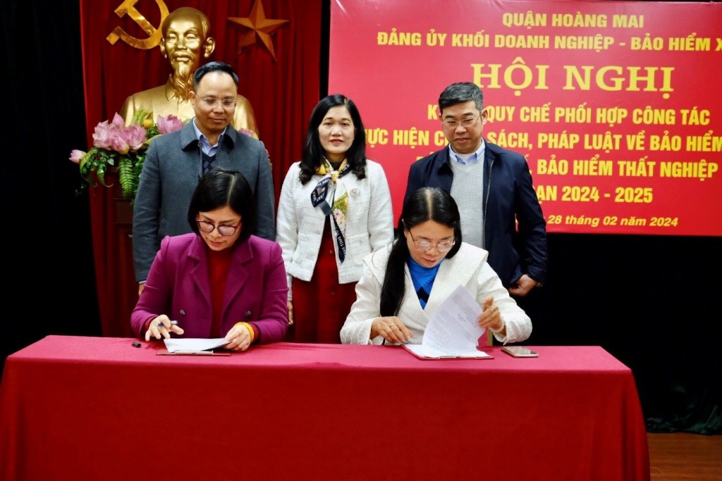 Cơ quan BHXH và Đảng ủy khối Doanh nghiệp quận Hoàng Mai ký kết quy chế phối hợp giai đoạn 2024-2025.