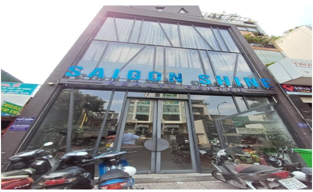 Phòng khám nha khoa thuộc Công ty TNHH Saigon Shine bị Thanh tra Sở Y tế TP HCM kiểm tra, xử phạt (ảnh: Sở Y tế)