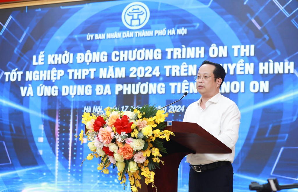 Hà Nội khởi động chương trình hỗ trợ ôn thi tốt nghiệp THPT