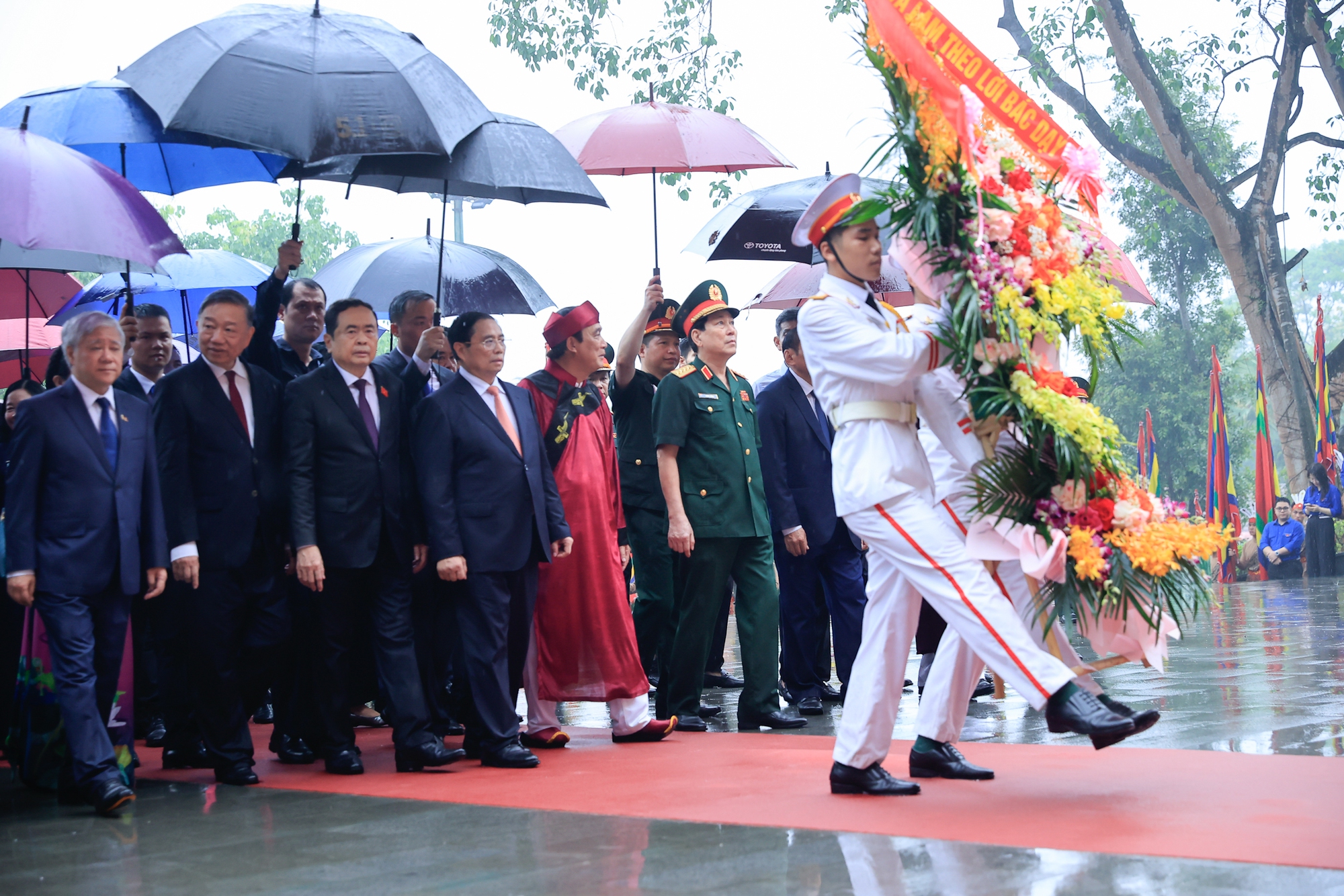 Thủ tướng Phạm Minh Chính dự lễ dâng hương Giỗ Tổ Hùng Vương