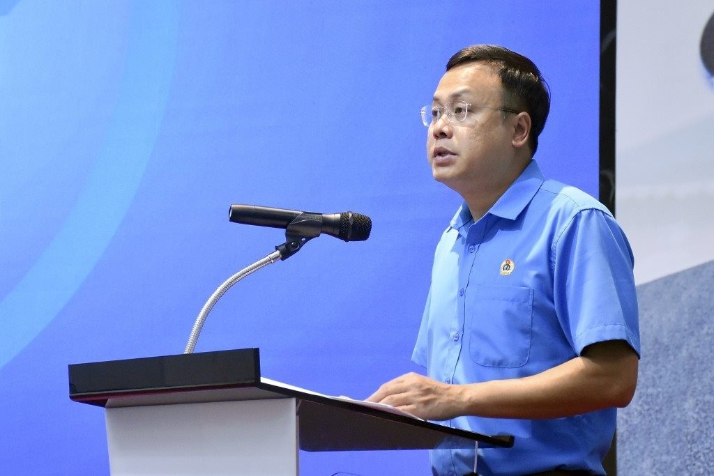 Chủ tịch Liên đoàn Lao động thành phố Hà Nội Phạm Quang Thanh phát biểu tại chương trình. Ảnh: Đình Hiệp