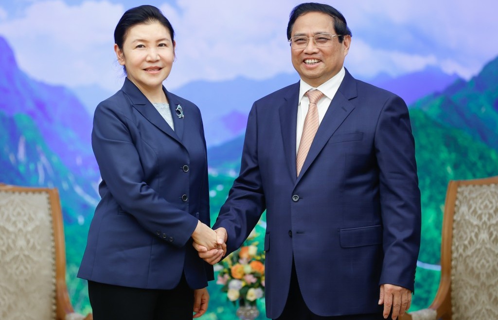 Việt Nam coi trọng phát triển quan hệ bền vững với Trung Quốc