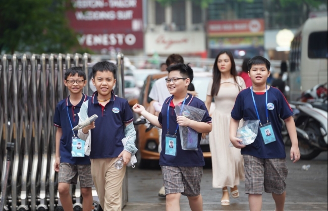 202 học sinh tiểu học Hà Nội thi chung khảo Olympic tiếng Anh