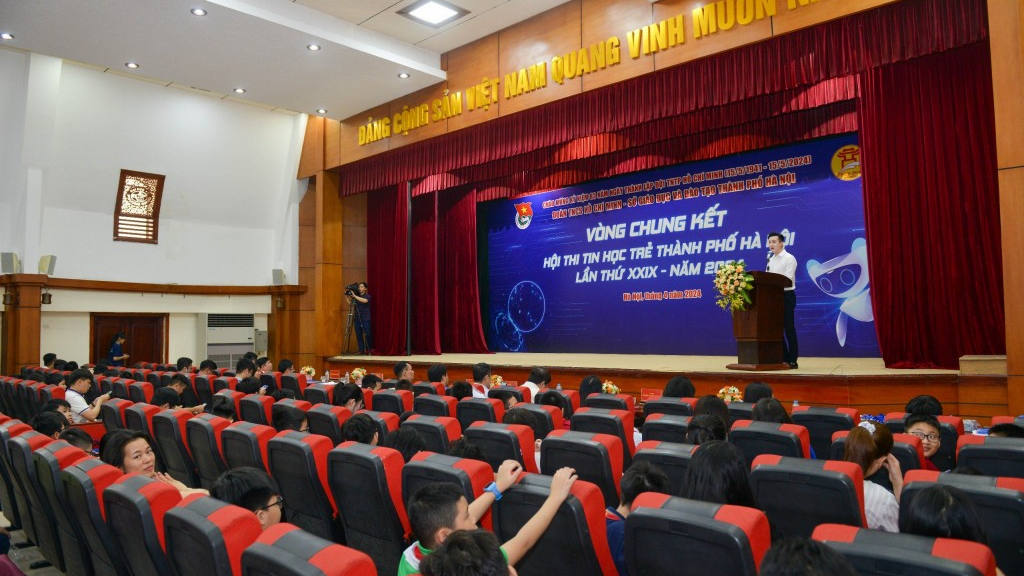 Sôi nổi Hội thi Tin học trẻ thành phố Hà Nội